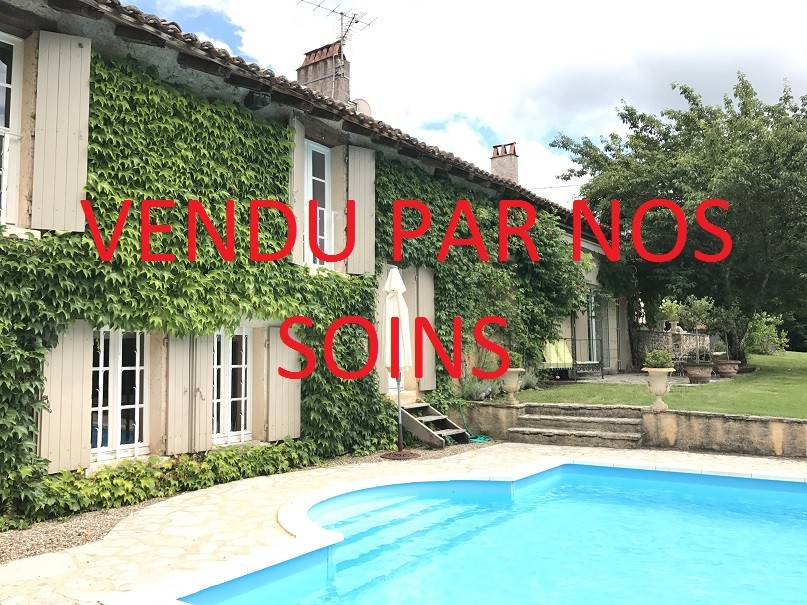 SUPERBE LONGÈRE ACCÈS IMMÉDIAT PERIGUEUX