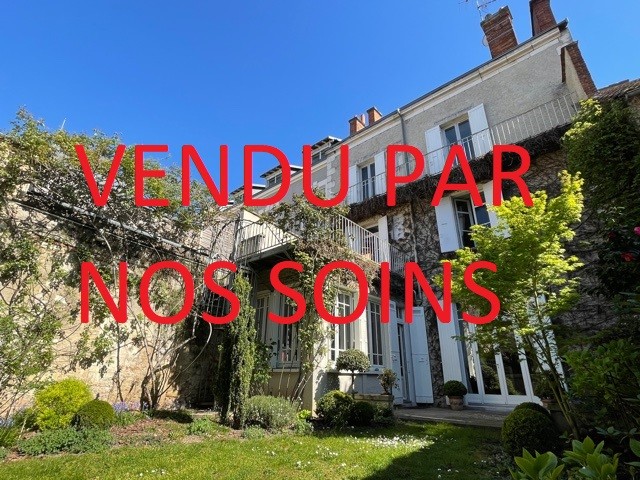 MAISON BOURGEOISE AVEC JARDIN CŒUR DE VILLE