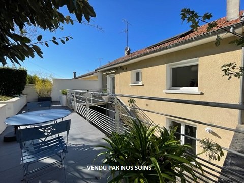 MAISON 4 CHAMBRES JARDIN ET GARAGE PROCHE HOPITAL