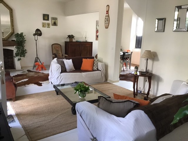 Maison de ville 110 m2 en parfait état.
