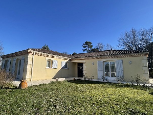 PLAIN PIED 165 m2 4 CHAMBRES.