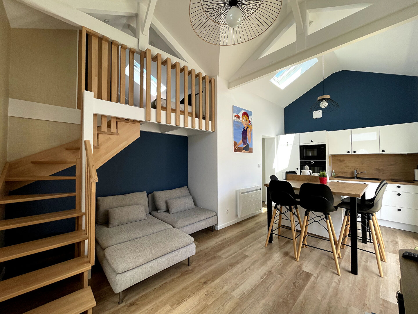 Maison avec jacuzzi proche plage.