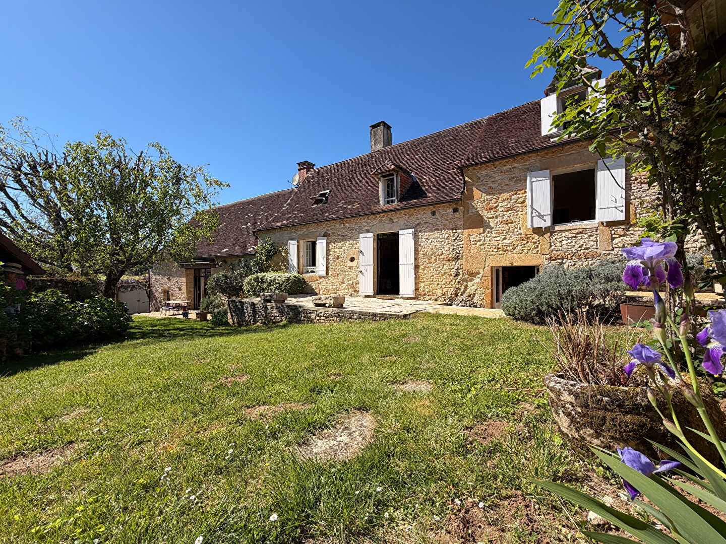 Ancienne ferme rénovée avec piscine