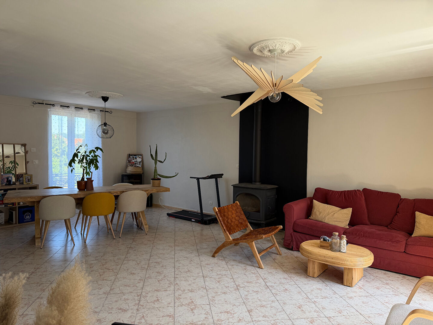 Maison 3 chambres et jardin.