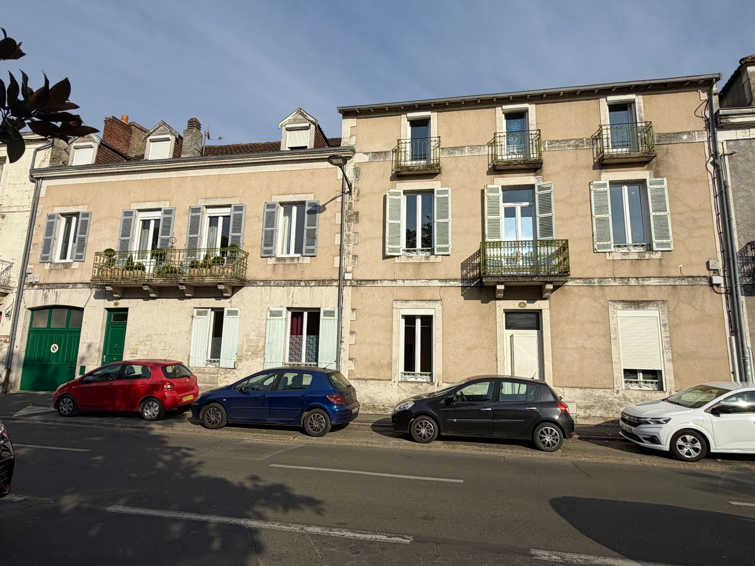 Immeuble de rapport 12 lots.